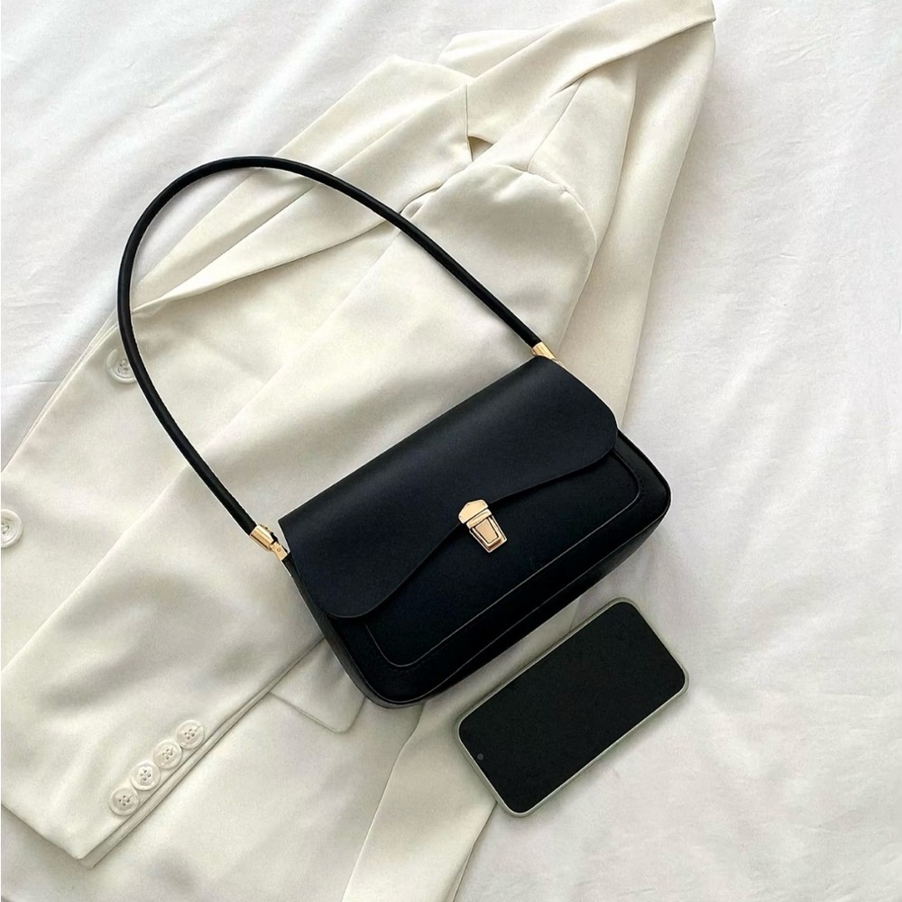 Elegant Black Handbag